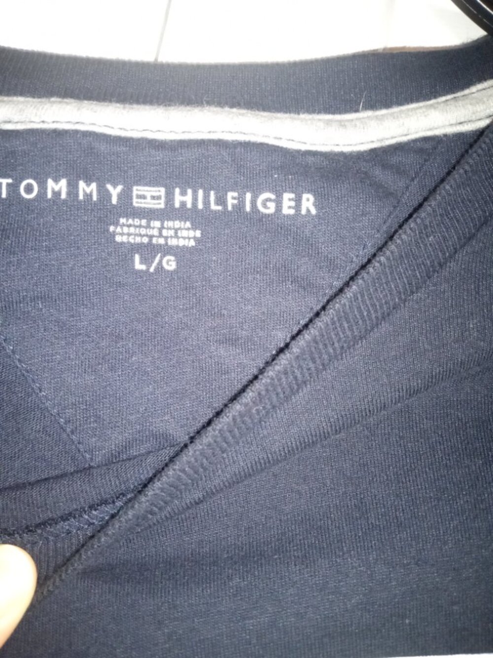 Men's Tommy Hilfiger Long sleeved Shirt - Picture 2 of 4